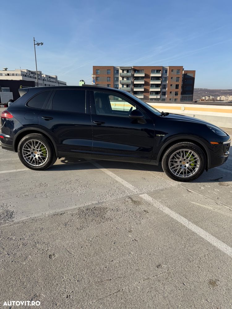Porsche Cayenne S E-Hybrid Platinum Edition - 13