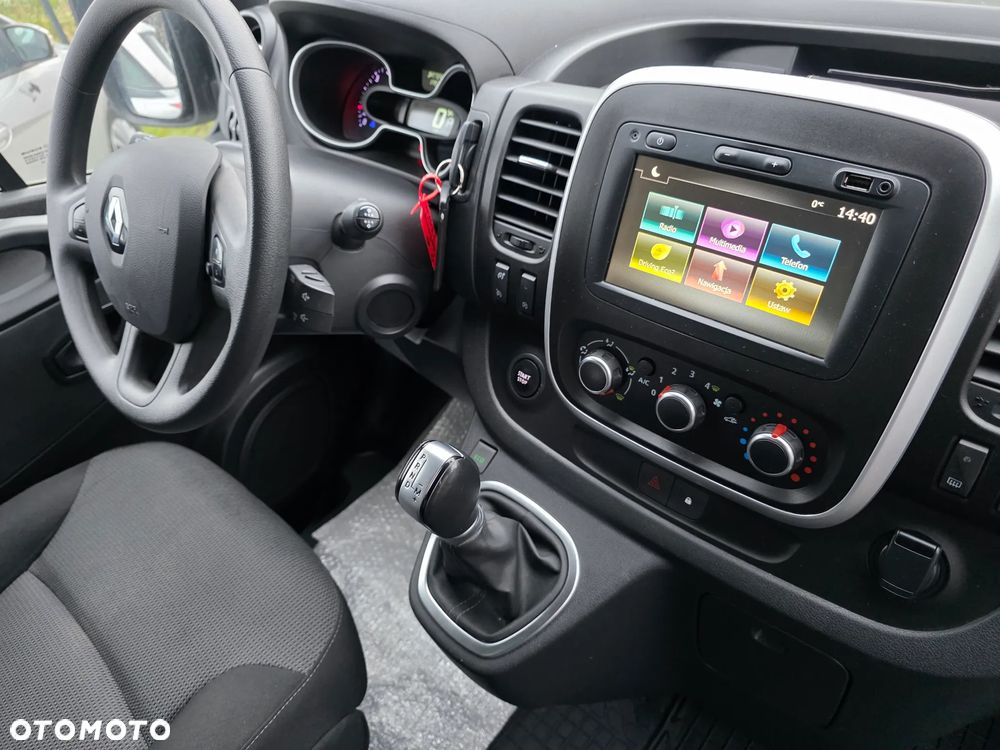 Renault TRAFIC - 9