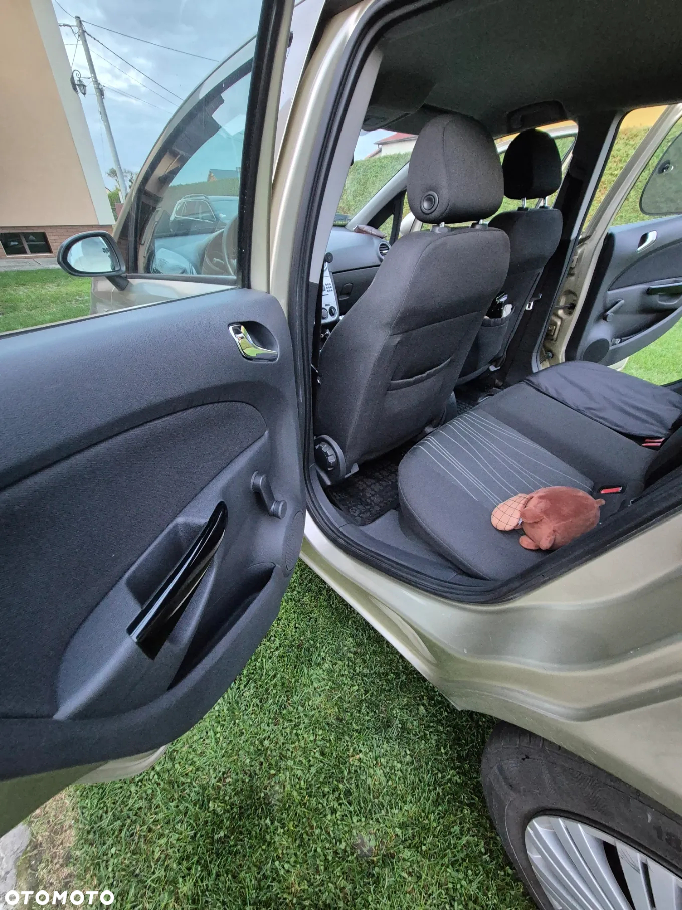 Opel Corsa - 8