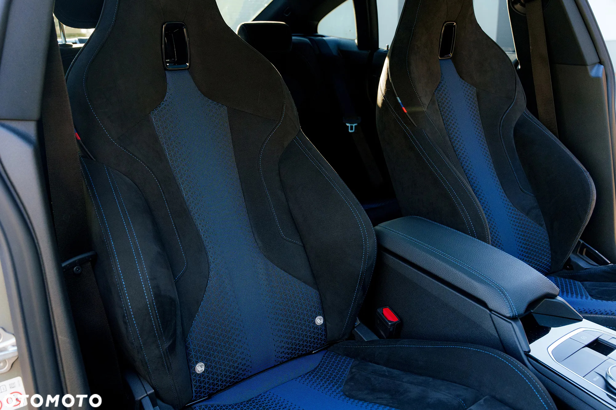BMW Seria 2 - 12