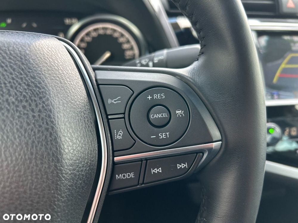 Toyota Camry 2.5 Hybrid Comfort CVT - 16