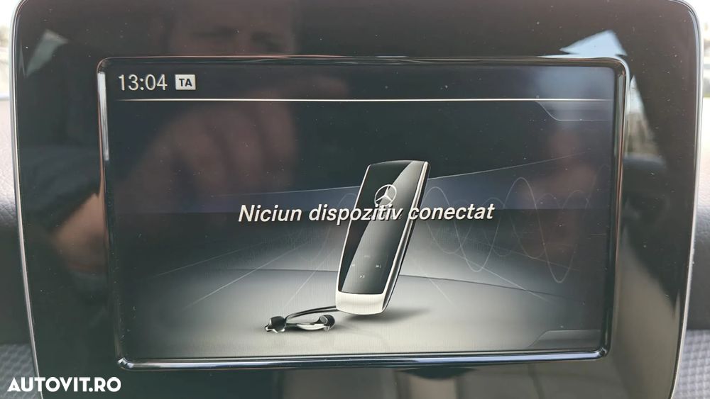 Mercedes-Benz GLA 180 7G-DCT Urban - 24