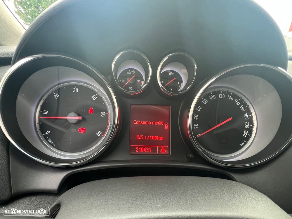 Opel Astra 1.7 CDTi Cosmo - 10
