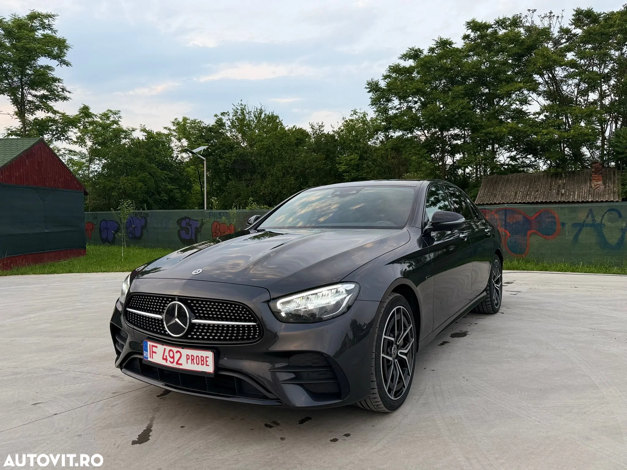 Mercedes-Benz E - 3