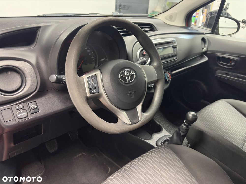 Toyota Yaris 1.33 VVT-i Comfort - 14