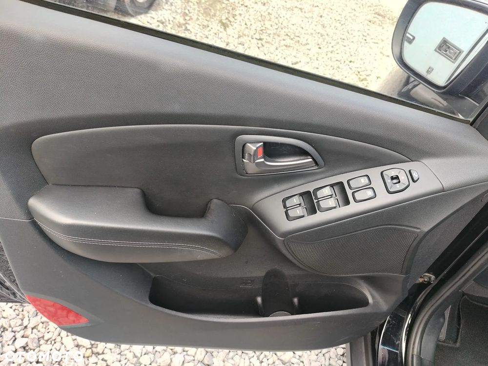Hyundai ix35 2.0 2WD Automatik Trend - 23