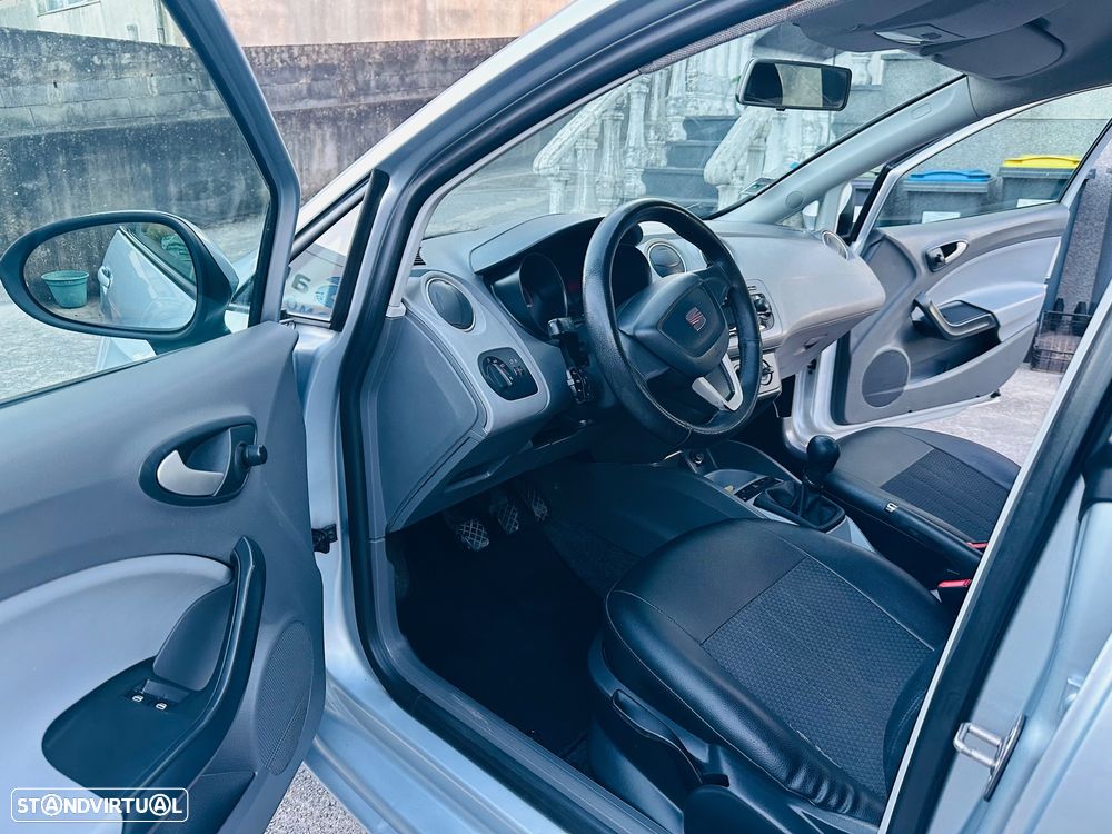 SEAT Ibiza - 4