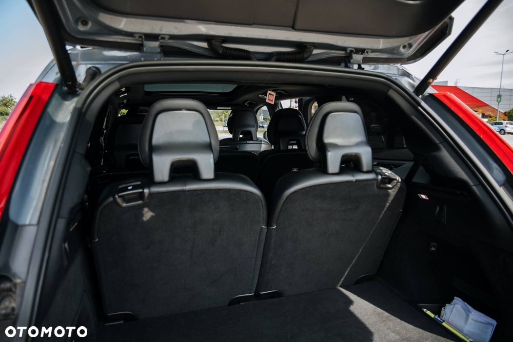 Volvo XC 90 T8 AWD Recharge Geartronic RDesign Edition - 22
