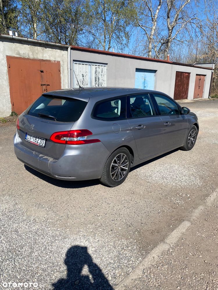 Peugeot 308 - 6