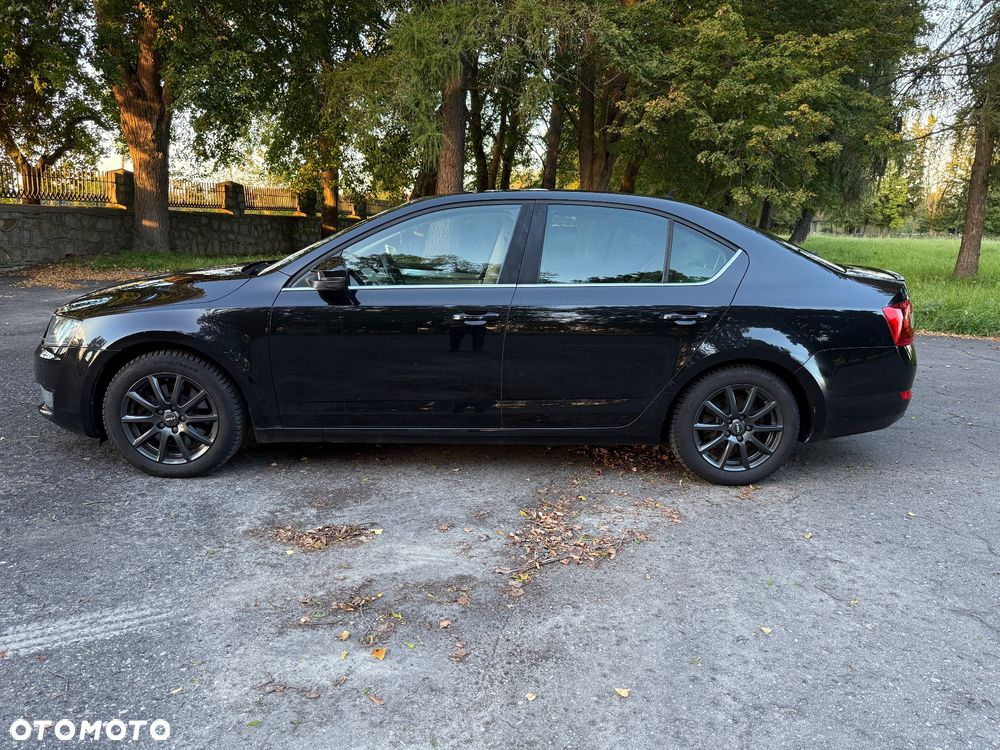 Skoda Octavia 1.8 TSI Style DSG - 5
