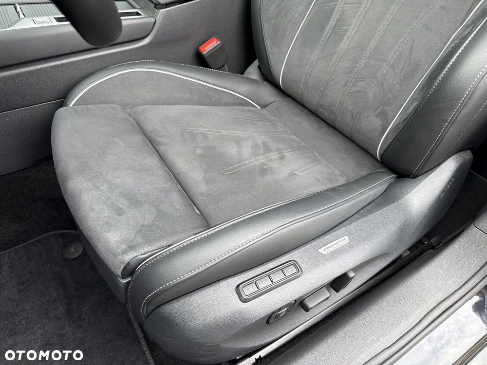 Volkswagen Passat Variant 1.5 TSI ACT mHEV Business Plus DSG - 18