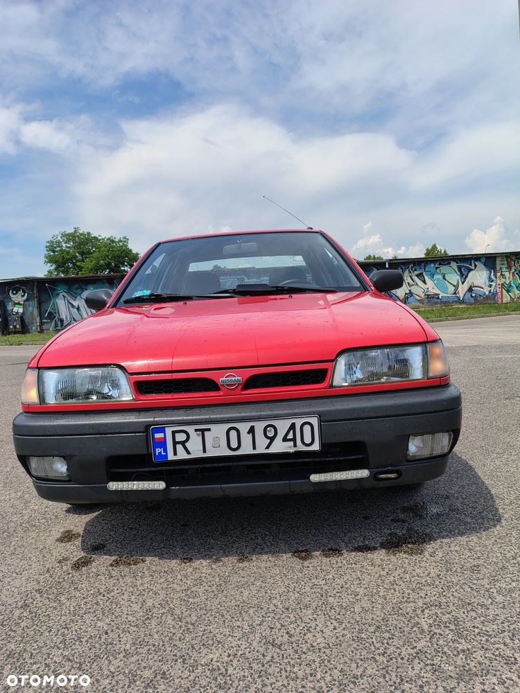 Nissan Sunny 1.4 LX - 2