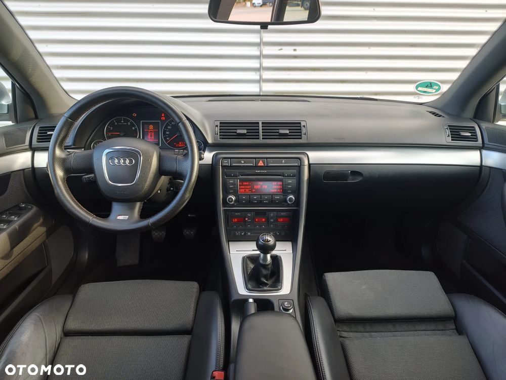 Audi A4 Avant 1.8T - 11