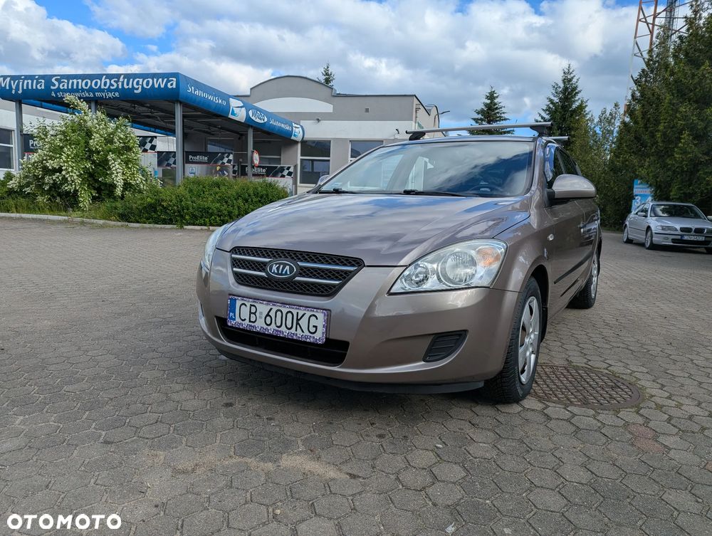 Kia Ceed 1.4 Comfort - 2