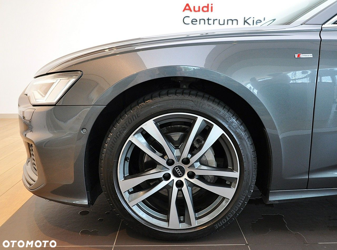 Audi A6 - 6