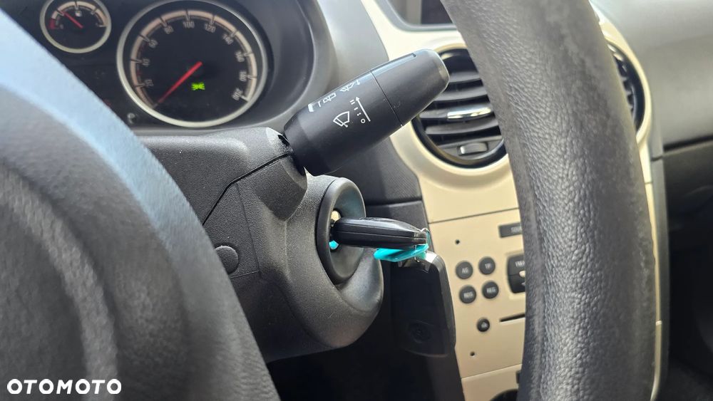 Opel Corsa 1.4 16V Selection 110 Jahre - 34