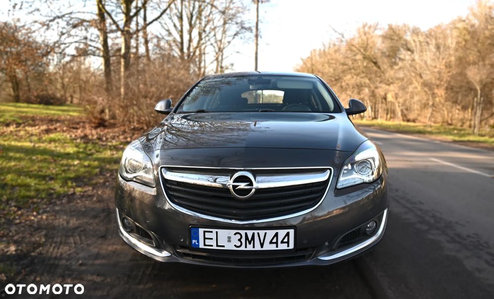 Opel Insignia - 8