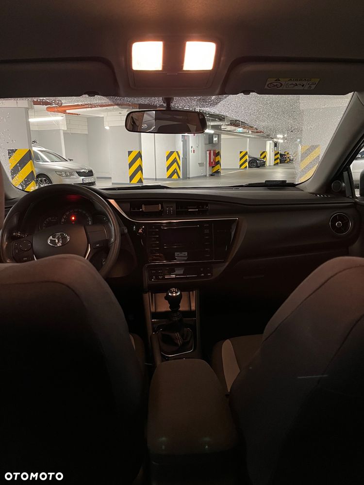 Toyota Auris 1.6 Active - 8