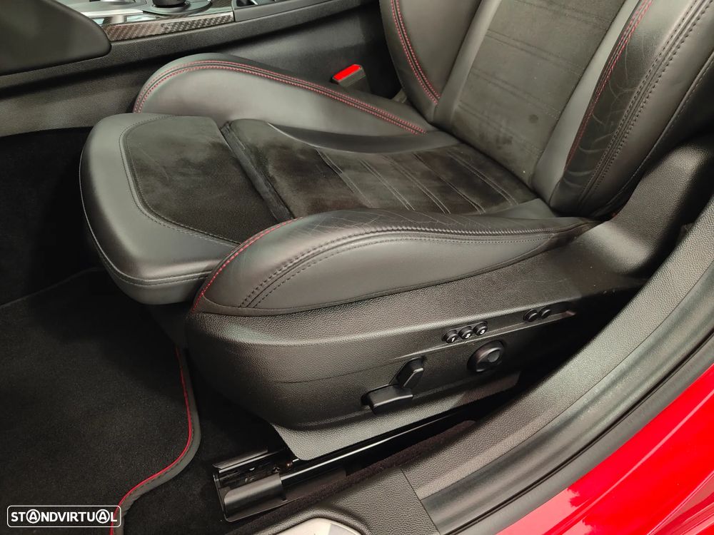 Alfa Romeo Giulia 2.9 Bi-Turbo Quadrifoglio AT8 - 48