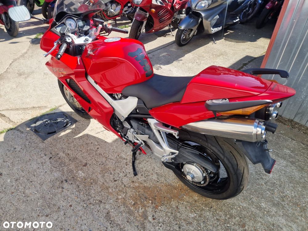 Honda VFR - 20