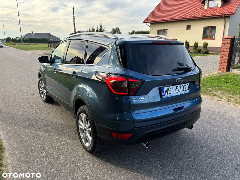Ford Kuga - 3