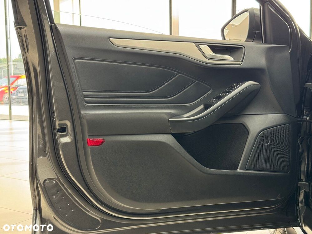 Ford Focus - 12