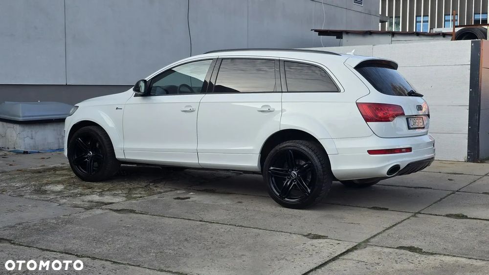 Audi Q7 3.0 TFSI Quattro Tiptronic - 9