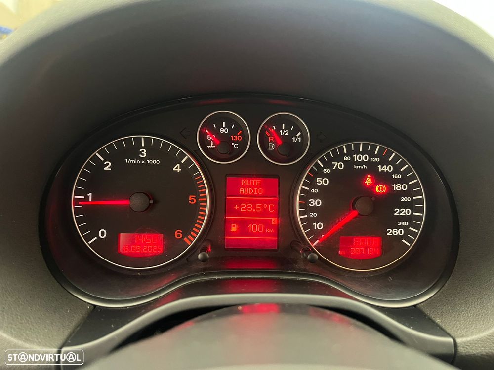 Audi A3 Sportback 1.9 TDi - 11
