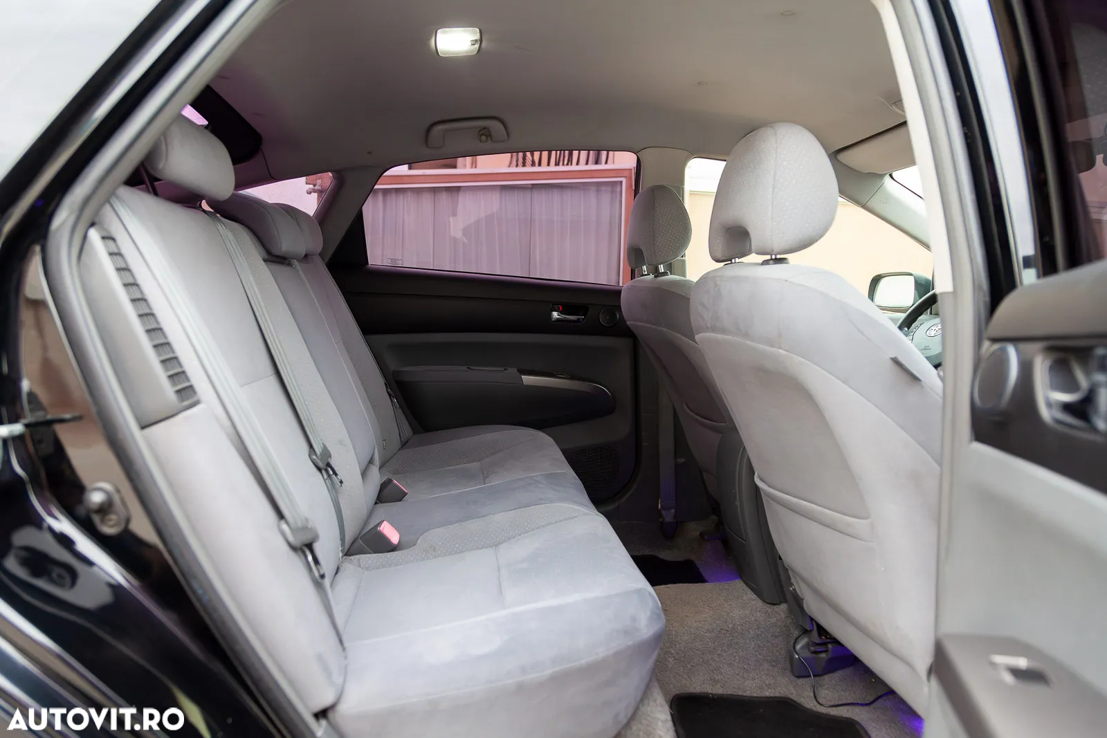 Toyota Prius - 11