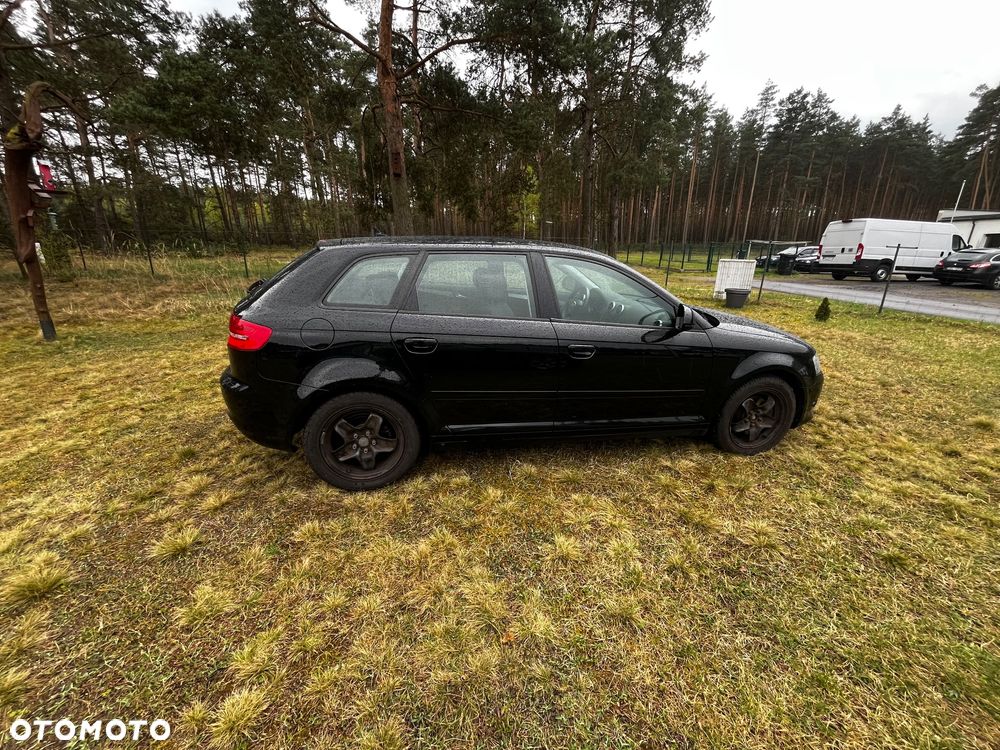 Audi A3 Sportback - 8