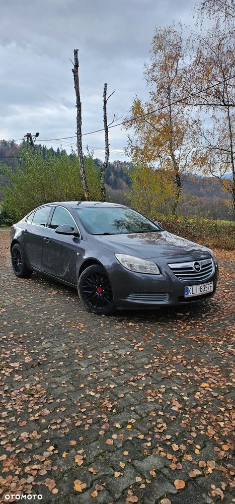 Opel Insignia - 1