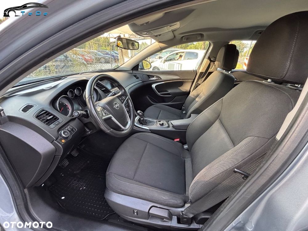 Opel Insignia 1.8 Cosmo - 31