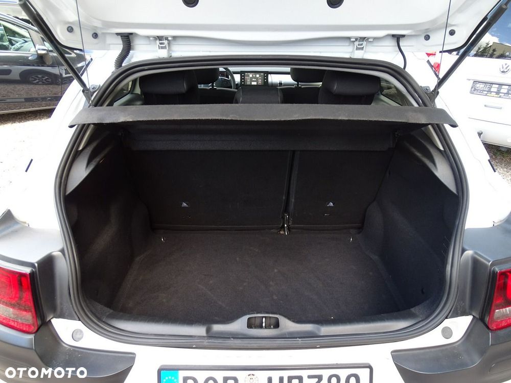 Citroën C4 Cactus - 32