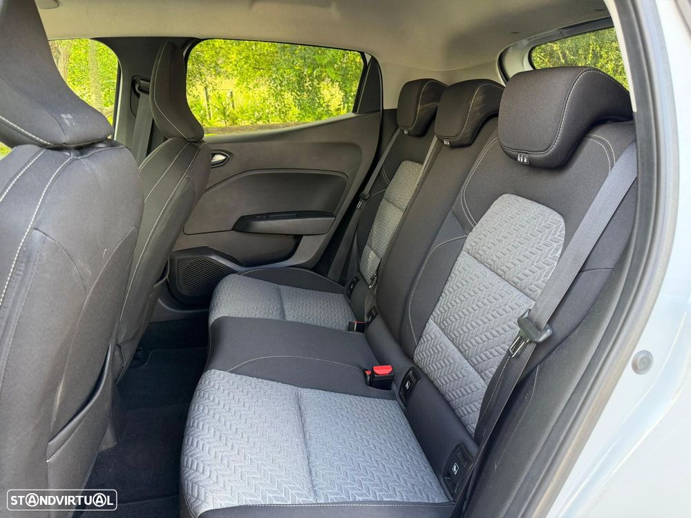 Renault Clio 1.5 Blue dCi Evolution - 27