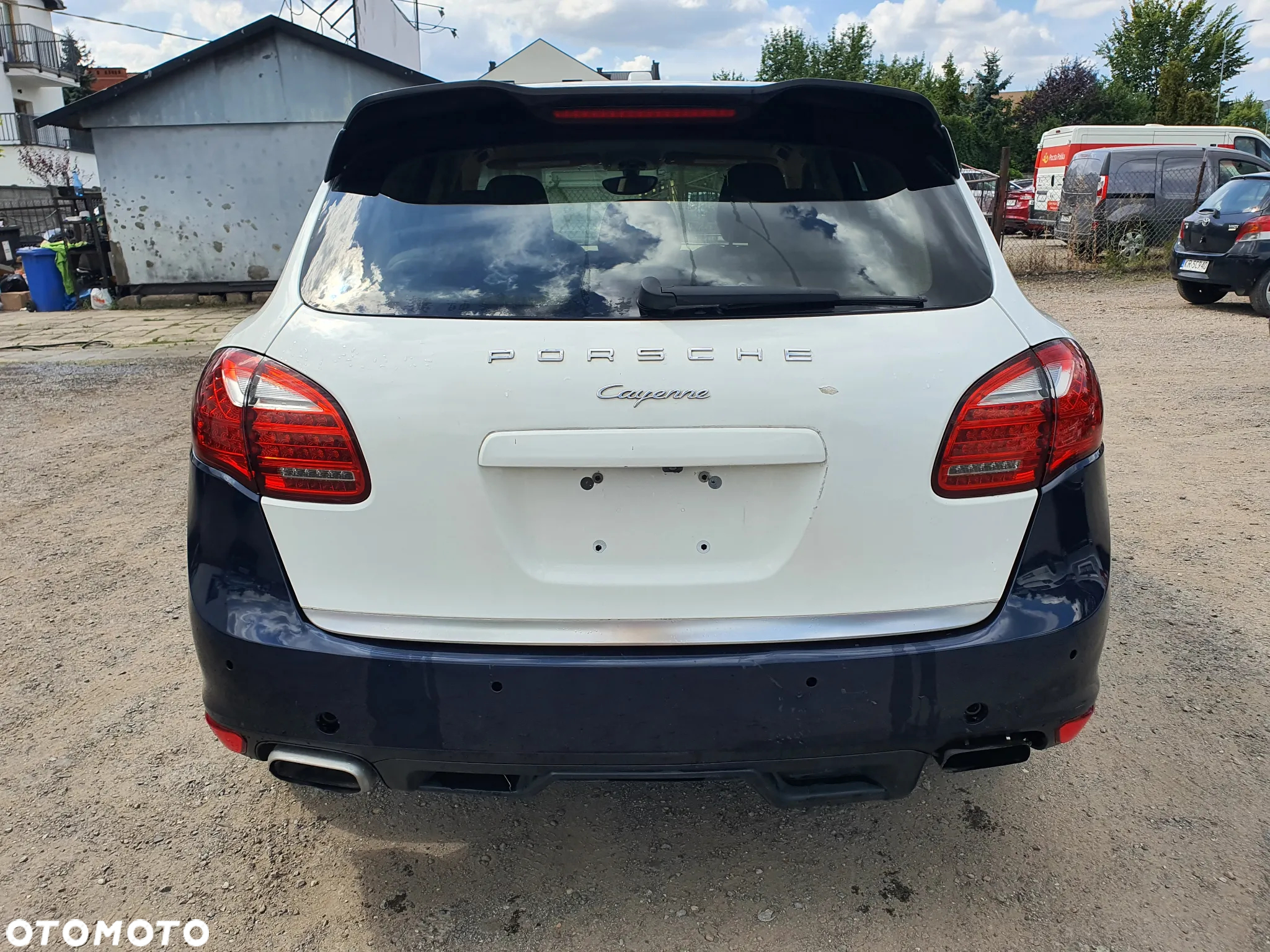 Porsche Cayenne Standard - 4