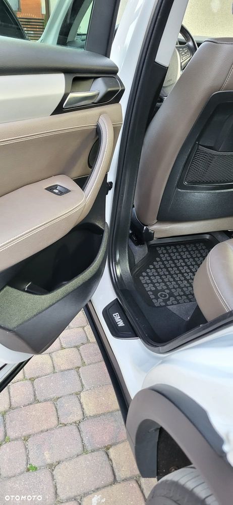BMW X3 xDrive20d - 13