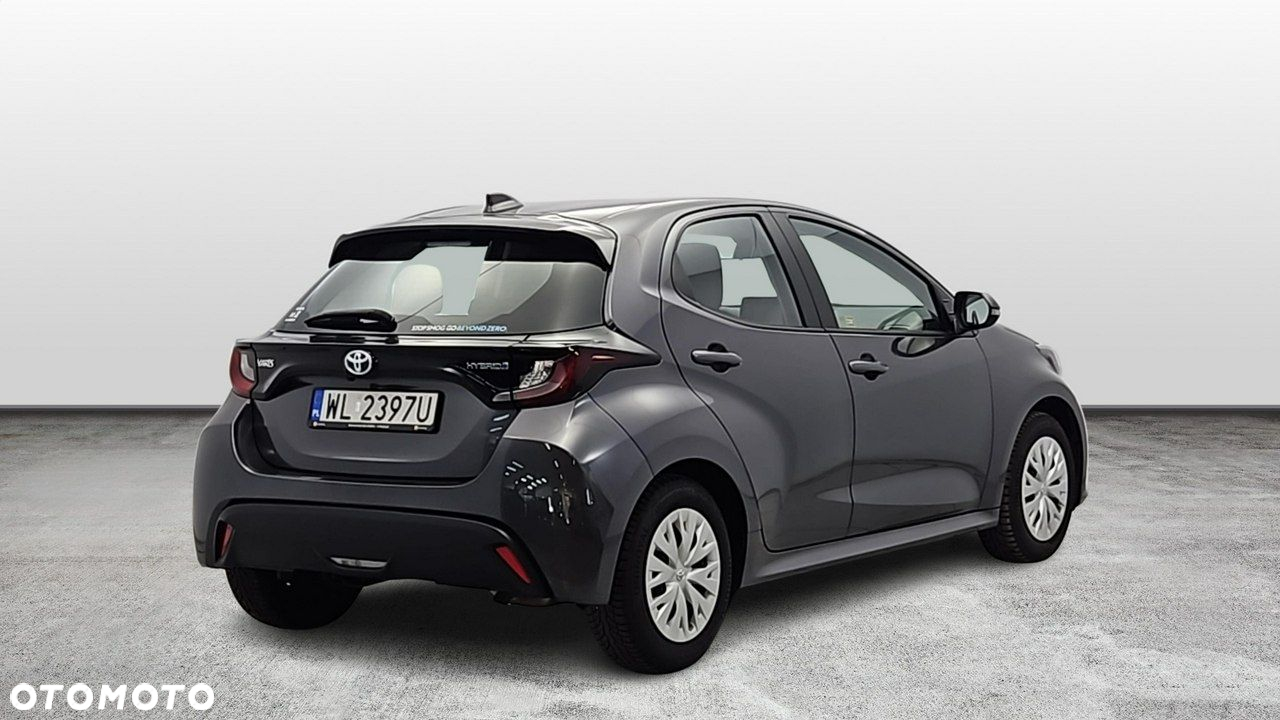 Toyota Yaris - 5