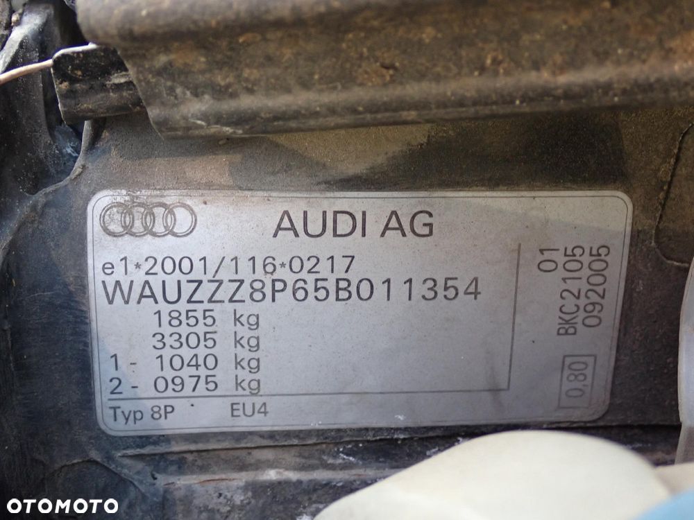 CZĘŚCI - Audi A3 8P 1,9 TDI 105KM BKC FILM HB 3D 5B GQQ 2005r. INDEX - 9939 - 7