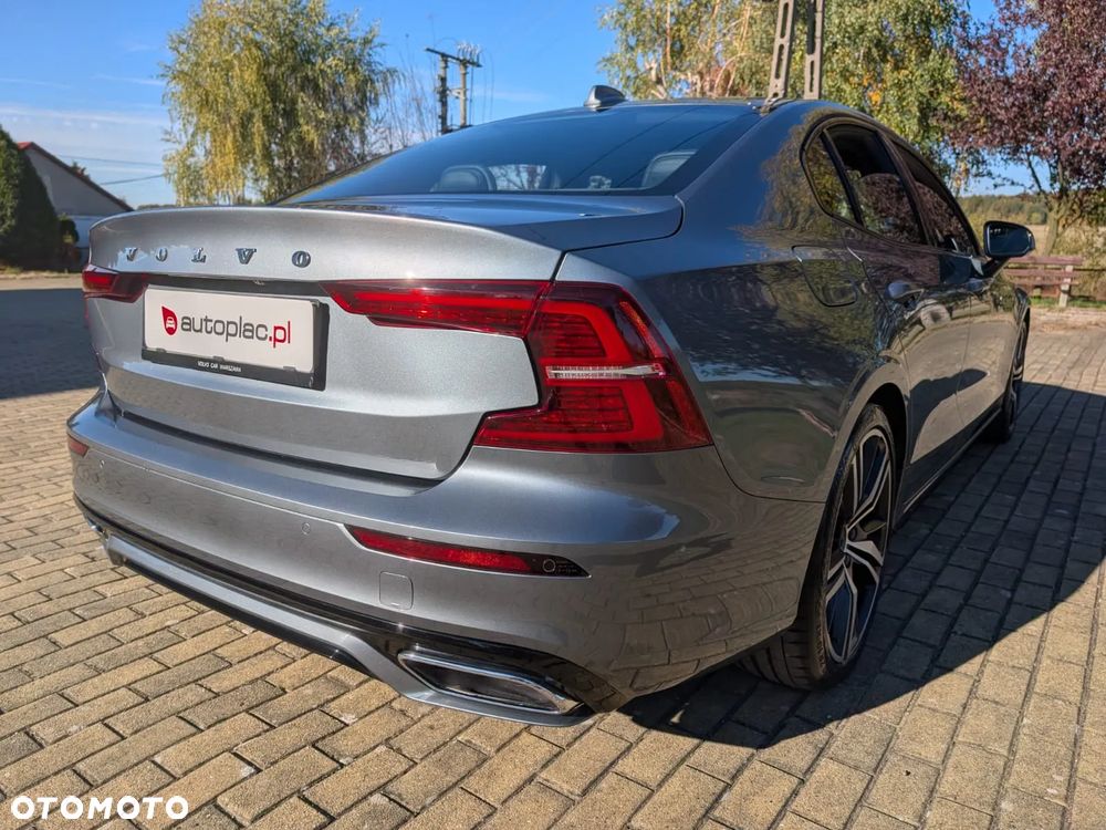 Volvo S60 B4 B R-Design - 7