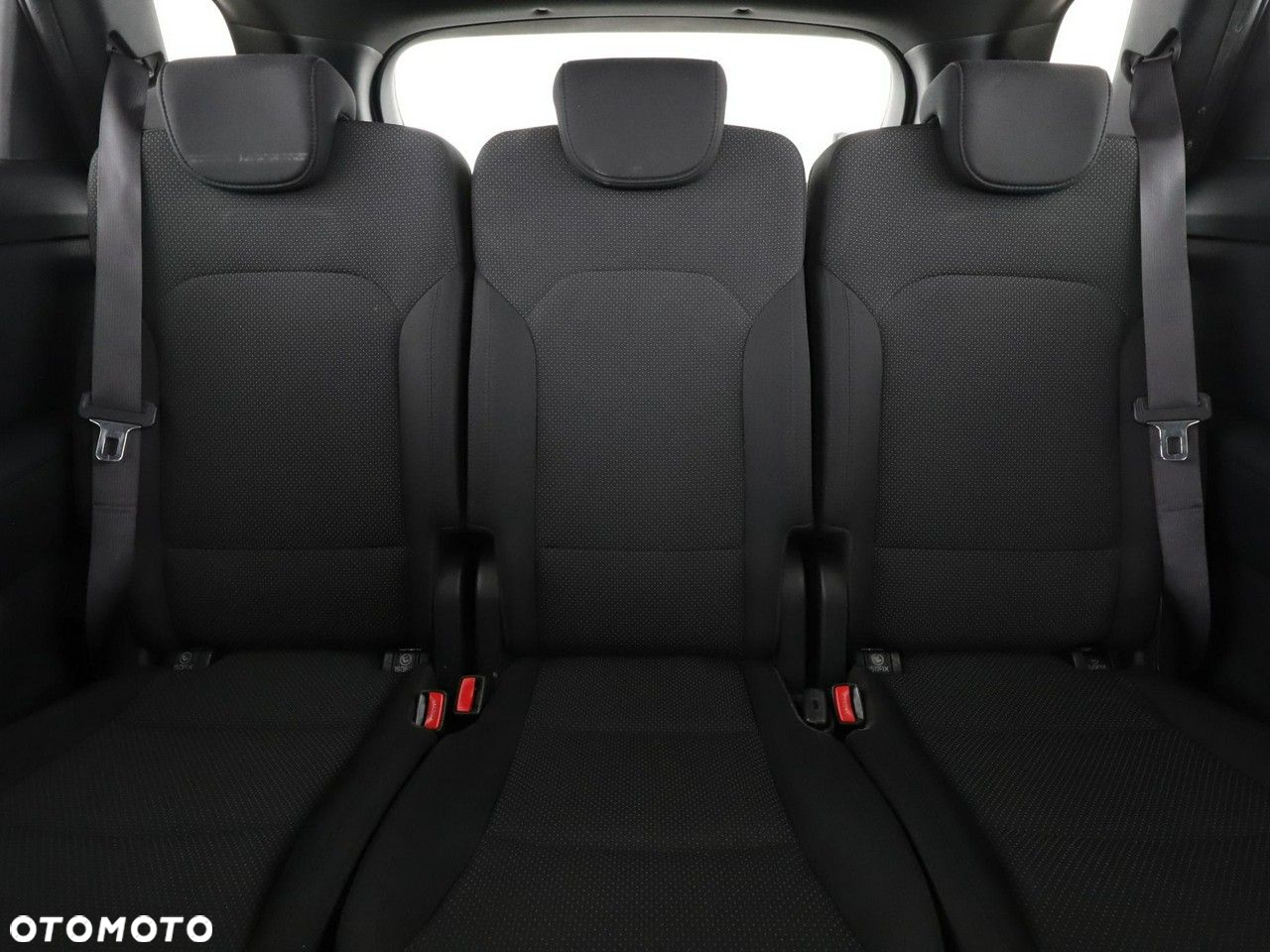 Kia Carens 1.7 CRDi L - 18