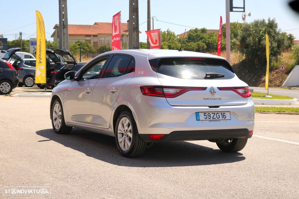 Renault Mégane 1.5 Blue dCi Limited - 7