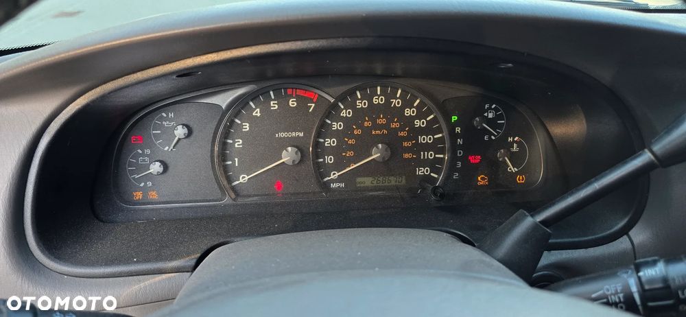 Toyota Sequoia - 20