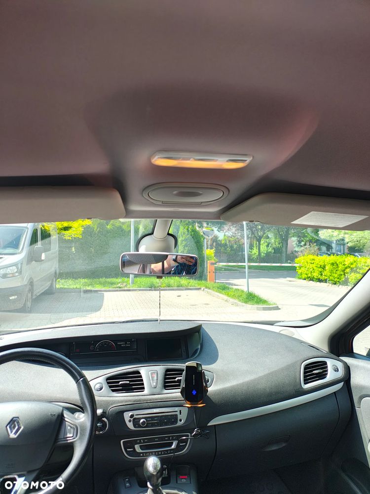 Renault Grand Scenic Gr 1.6 16V TomTom Edition - 16