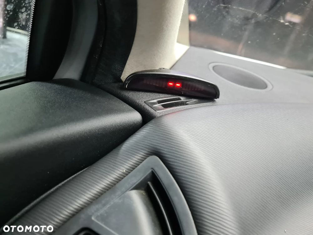 Citroën C4 1.6 HDi Style - 28