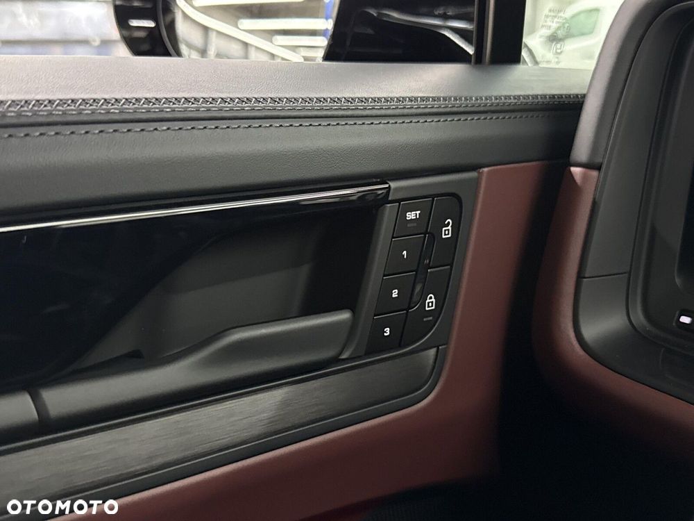 Porsche Cayenne - 19