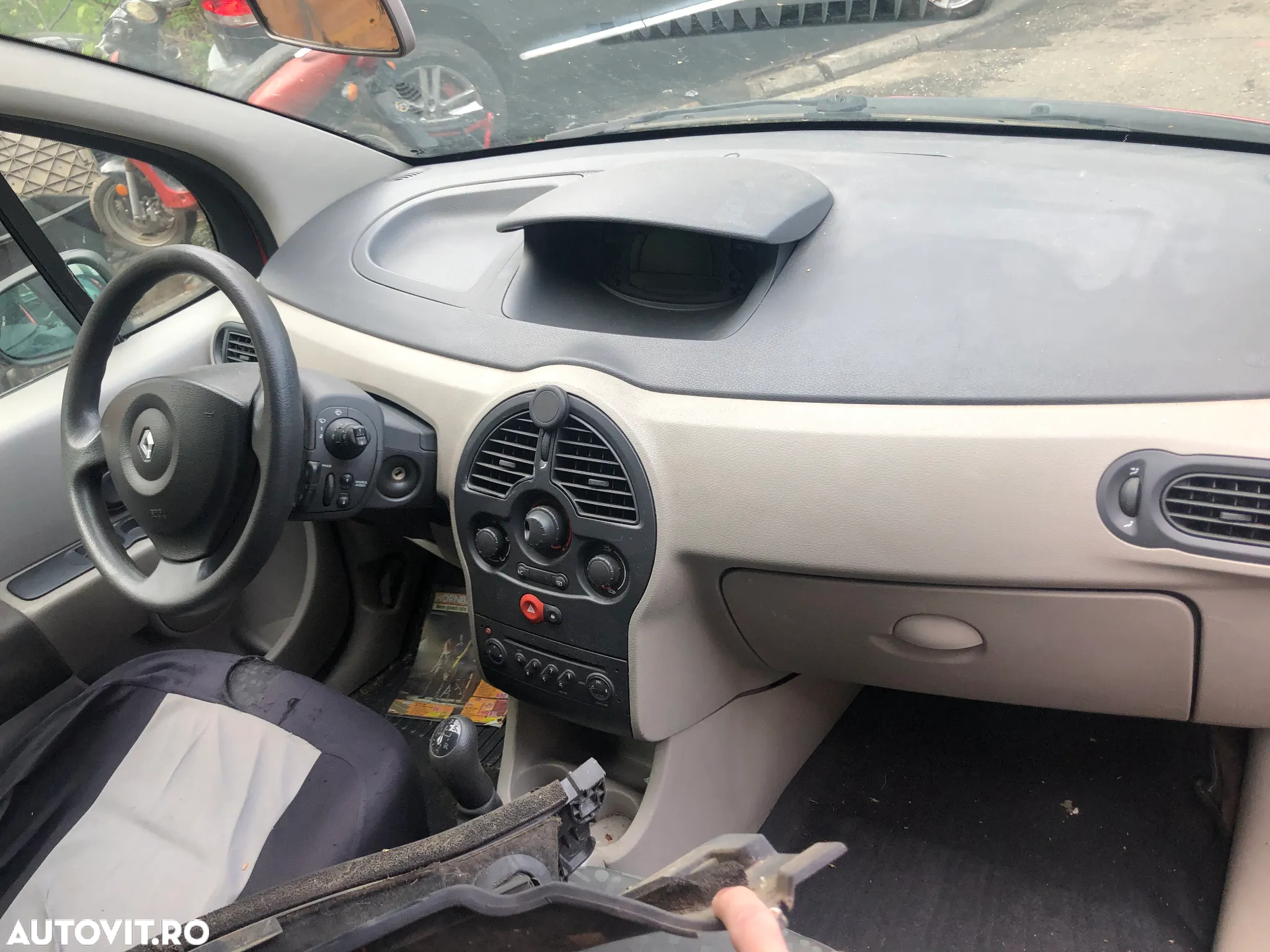 Dezmembrez Renault Modus 2006 visiniu rosu - 8