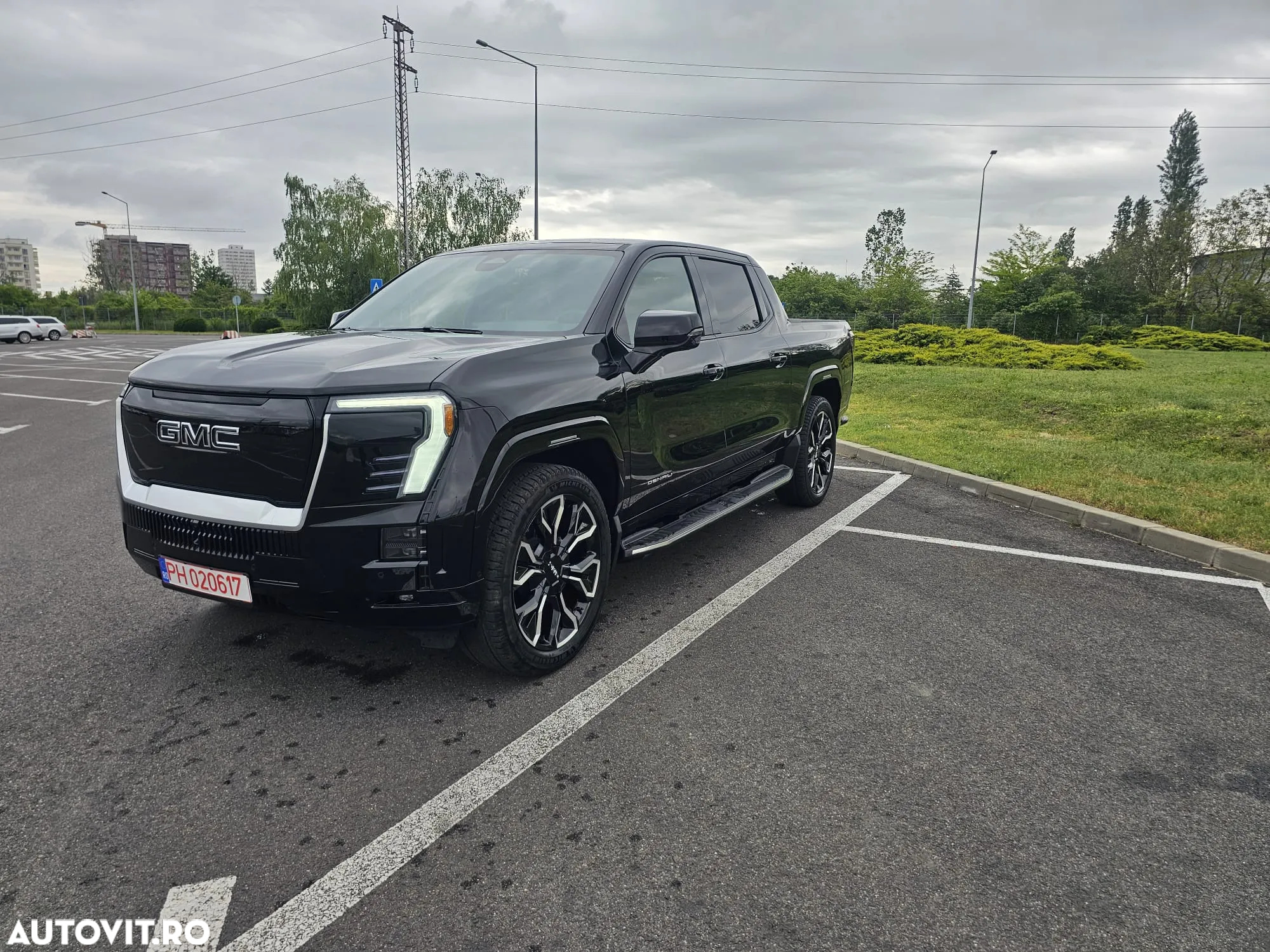 GMC Sierra - 4