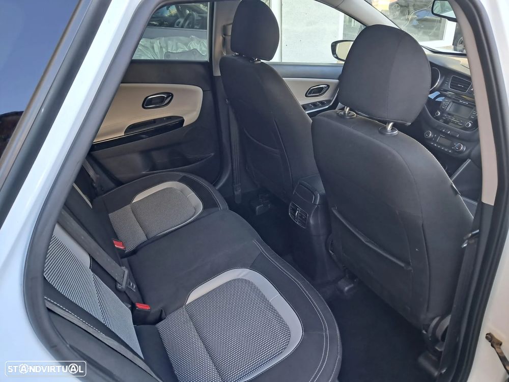 Kia Ceed SW 1.4 CRDi More Edition - 10