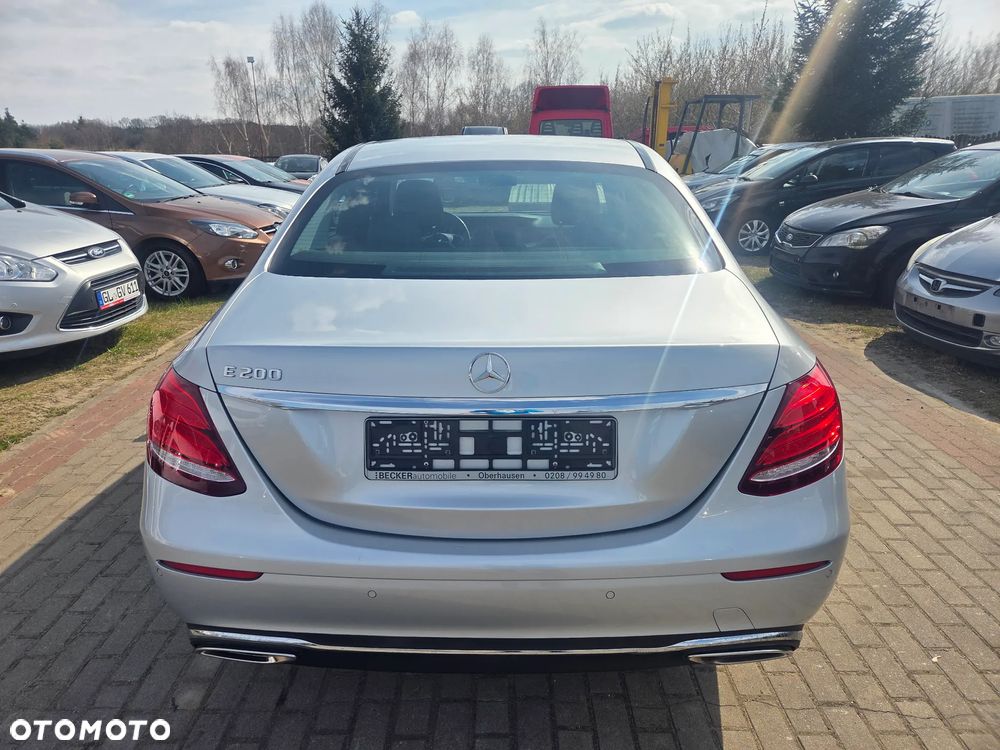 Mercedes-Benz Klasa E - 5