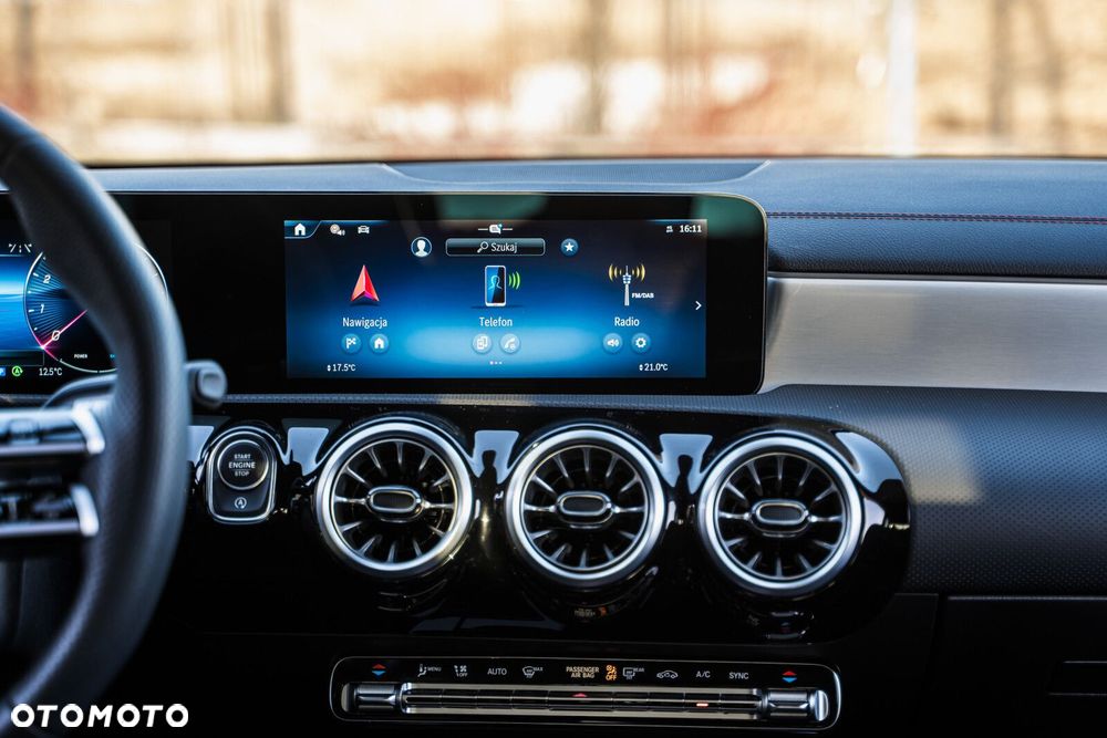 Mercedes-Benz CLA - 19